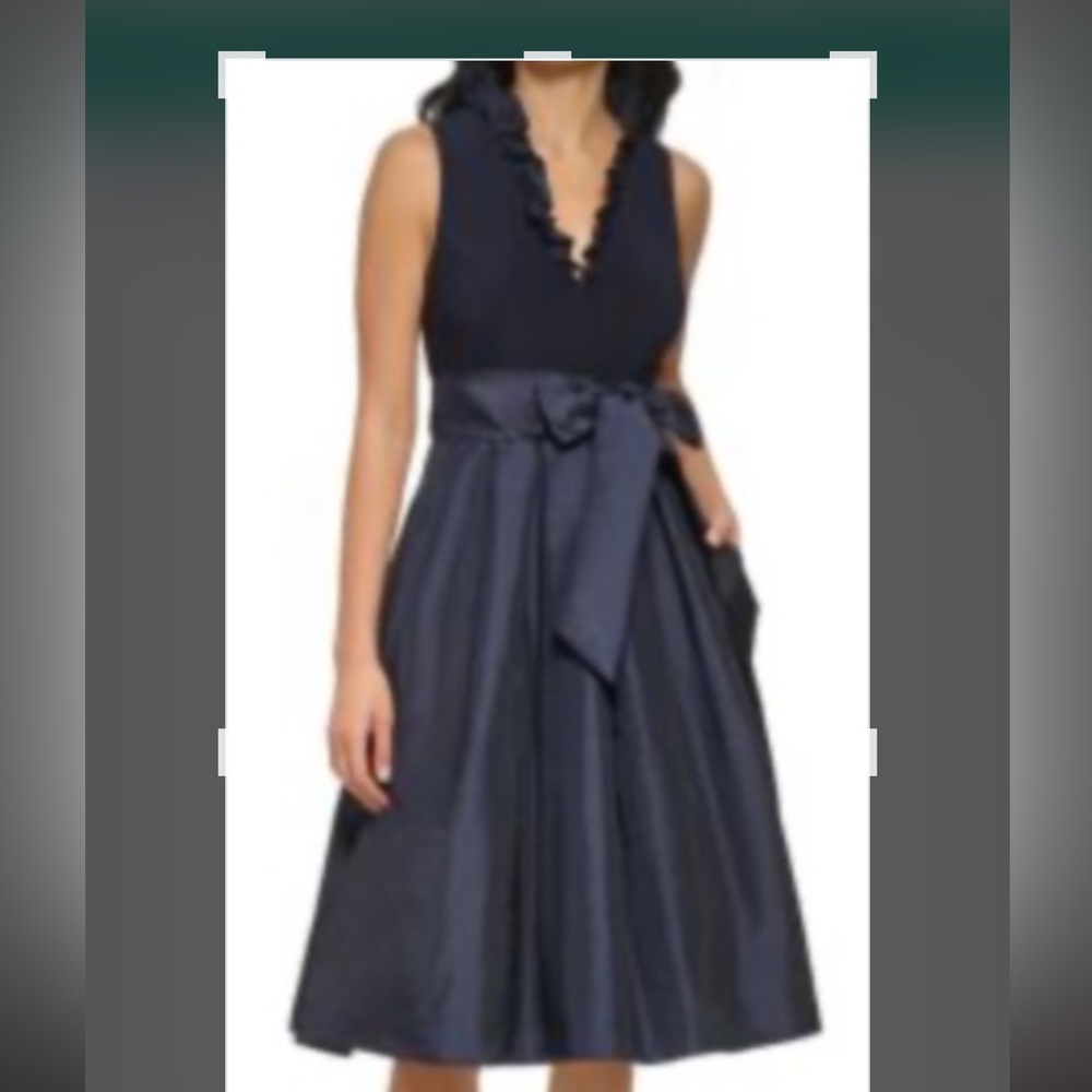 Jessica Howard Midnight Blue Party Dress for the holidays! Look your best! 💃
